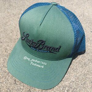 𝗟𝗨𝗖𝗞𝗬🍀𝗕𝗥𝗔𝗡𝗗 Born in America Green/Blue Trucker Hat